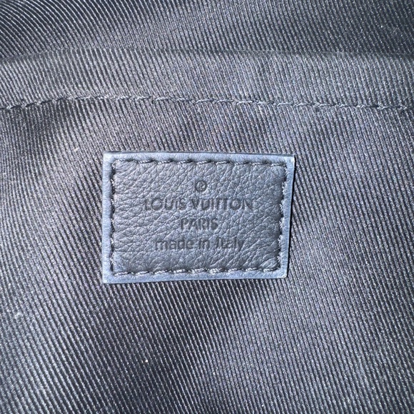 Louis Vuitton Palm Springs MM Backpack - Picture 9 of 9